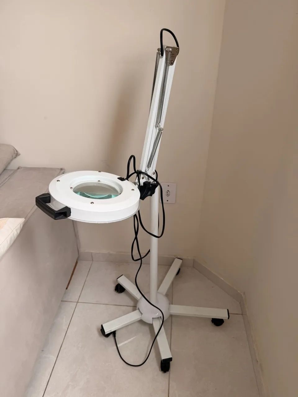 Luminária Lupa pra Estética