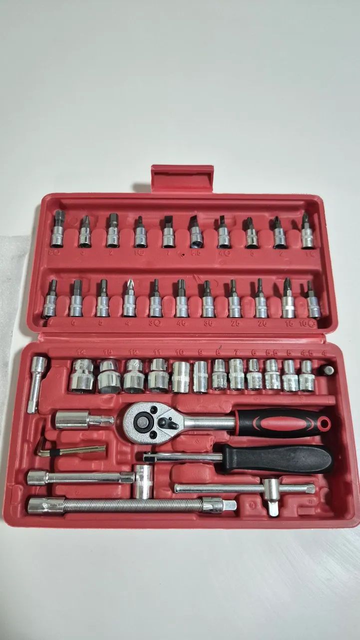 Caixa/Maleta de Ferramentas 46 Peças com Catraca - R$69