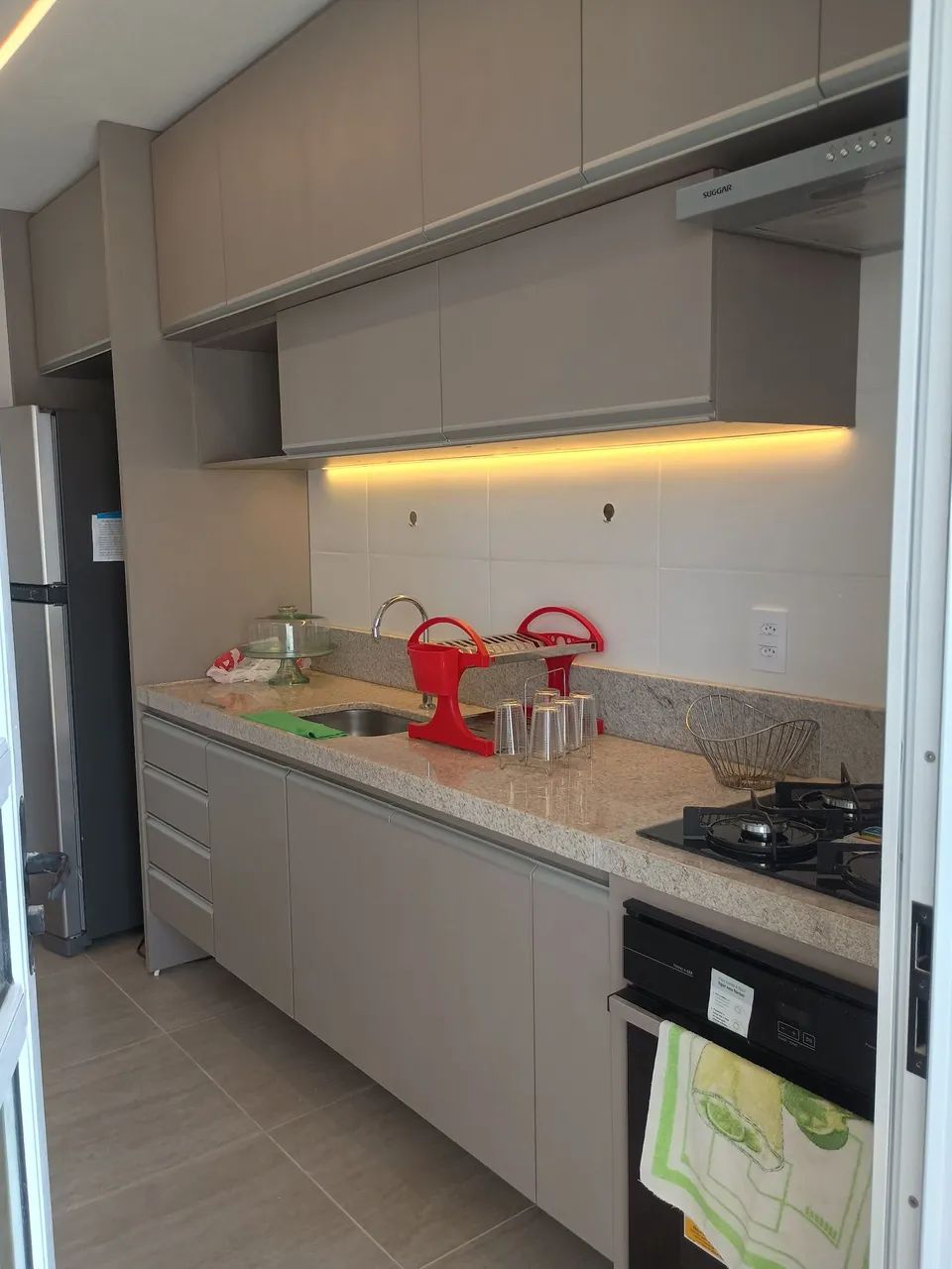 Alugo Apartamento Mobiliado Próximo ao Parque Shopping  - Foto 3