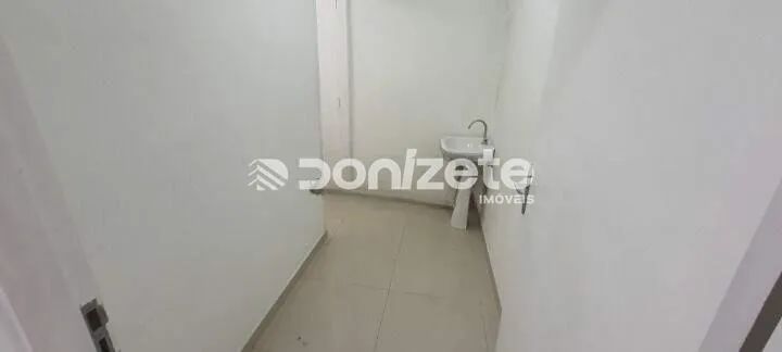 Prédio Comercial à Venda em Santo André (Bangu)  386 m², 4 Vagas, Financiamento - Foto 11