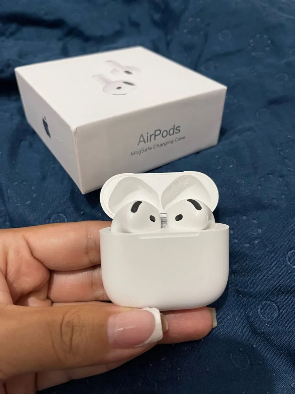 AirPods 4 ainda na garantia da Apple - Fones de Ouvido - Guaratiba