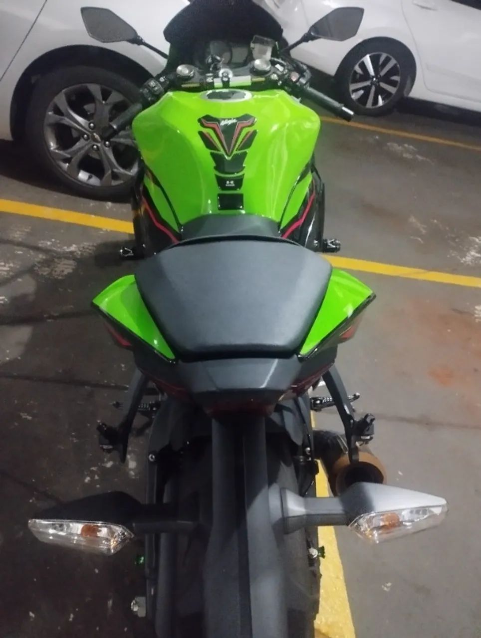 Kawasaki Zx-6r 636cc 2022 - 1518328874 | OLX