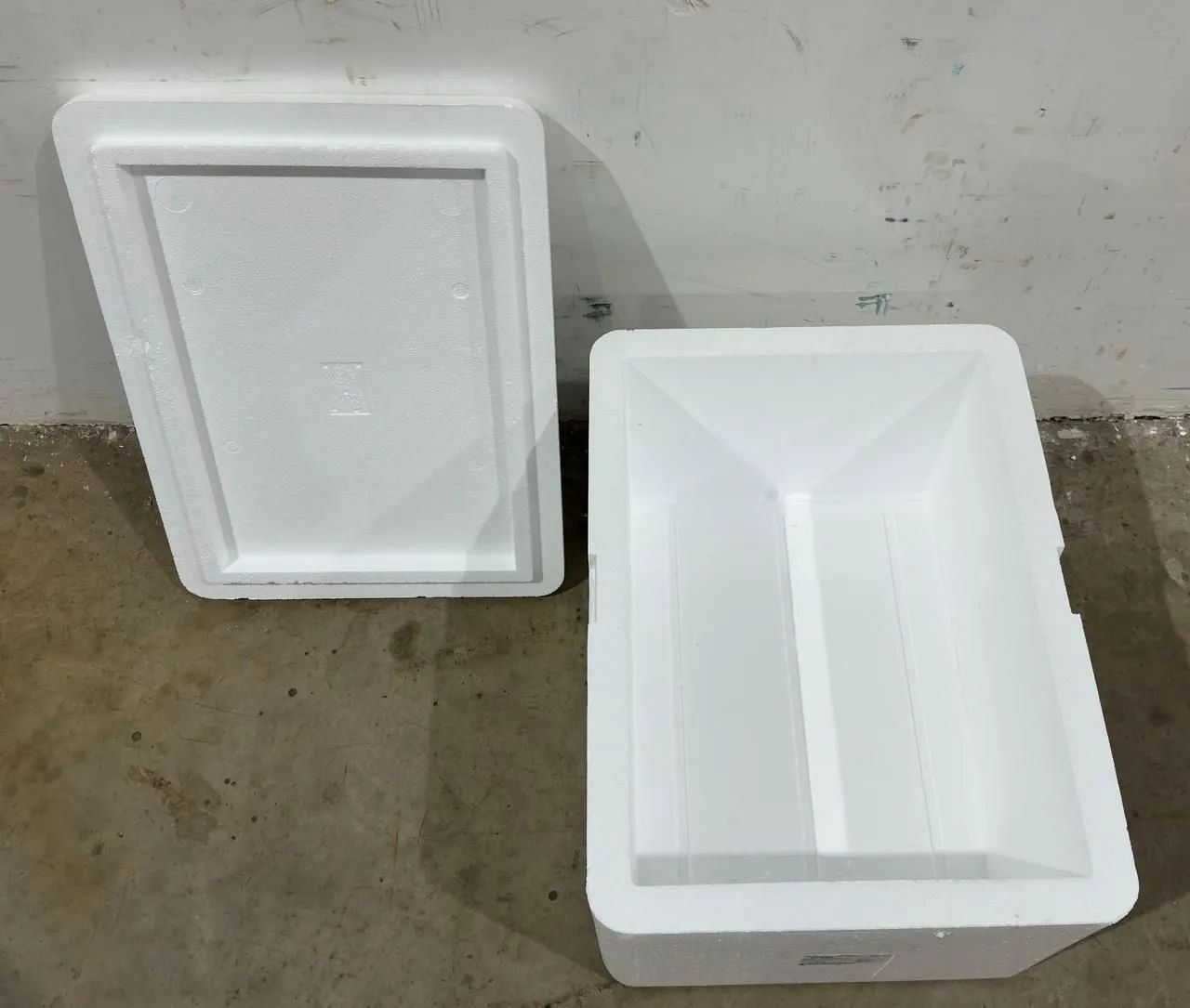 3 Caixas de isopor termica grande 120 litros 