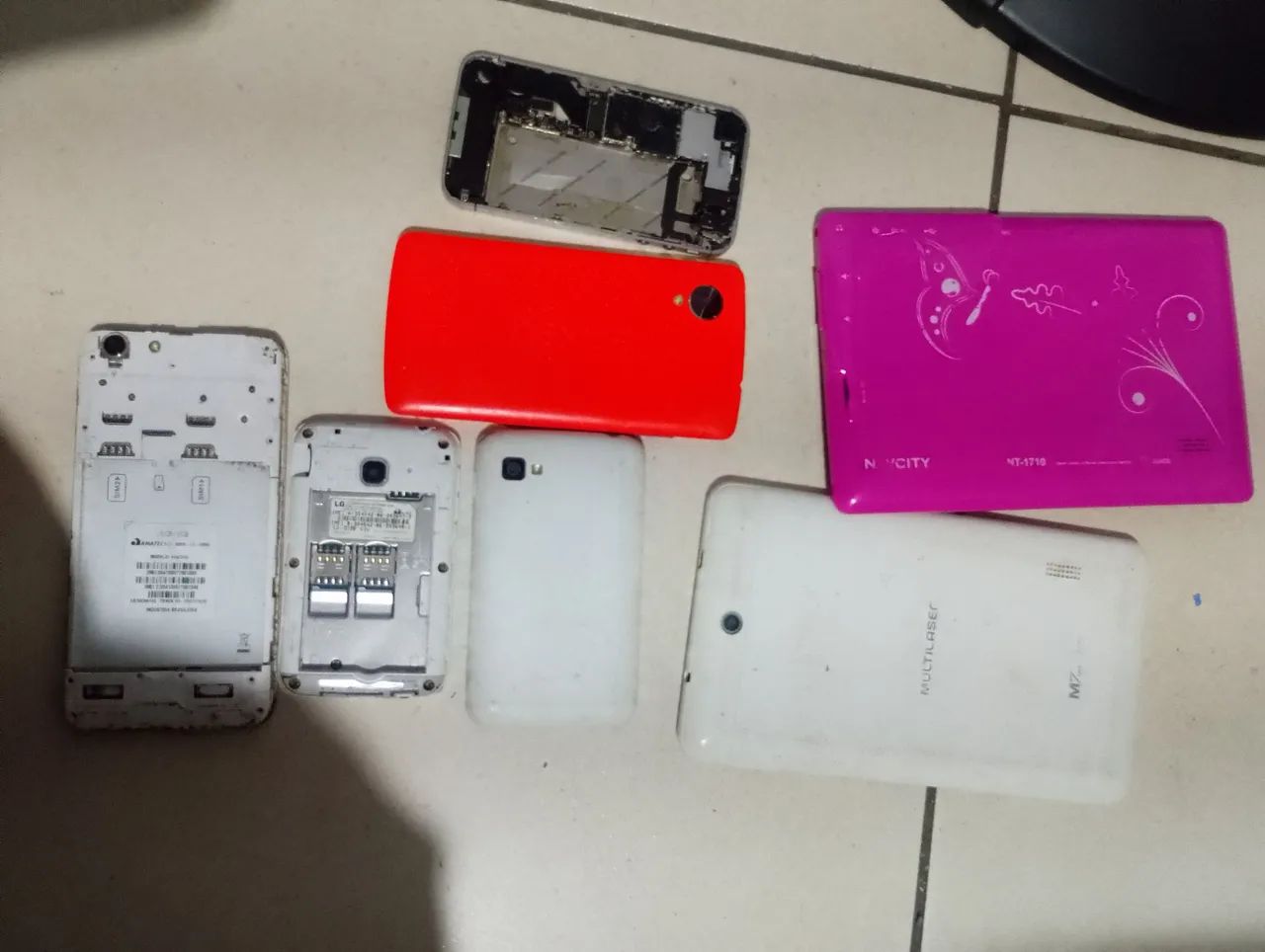 Lote de celular quebrado reaproveitar peças  - Foto 2