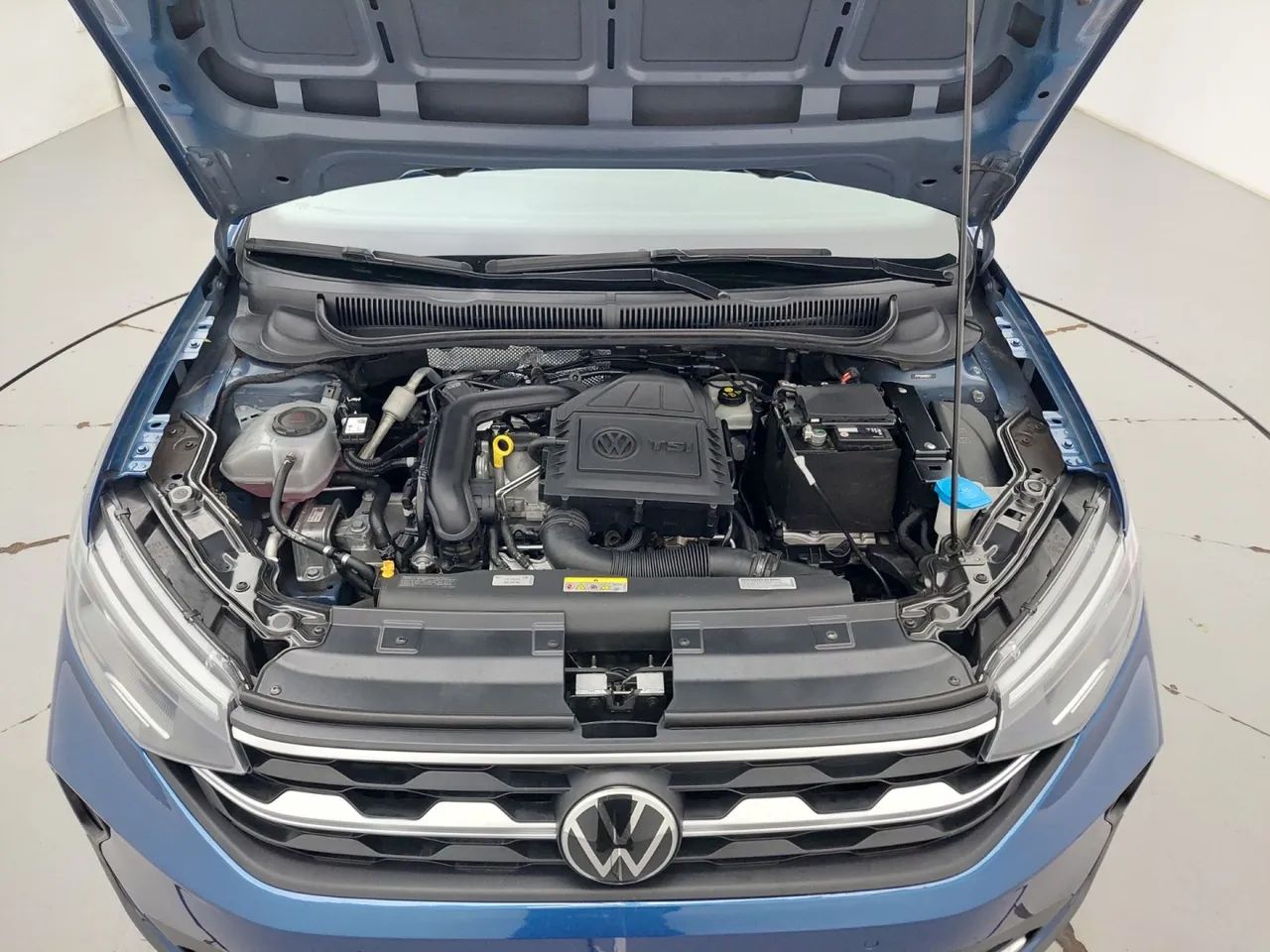 Volkswagen Nivus Highline 1.0 200 TSI Flex Aut., foto 10 de 18