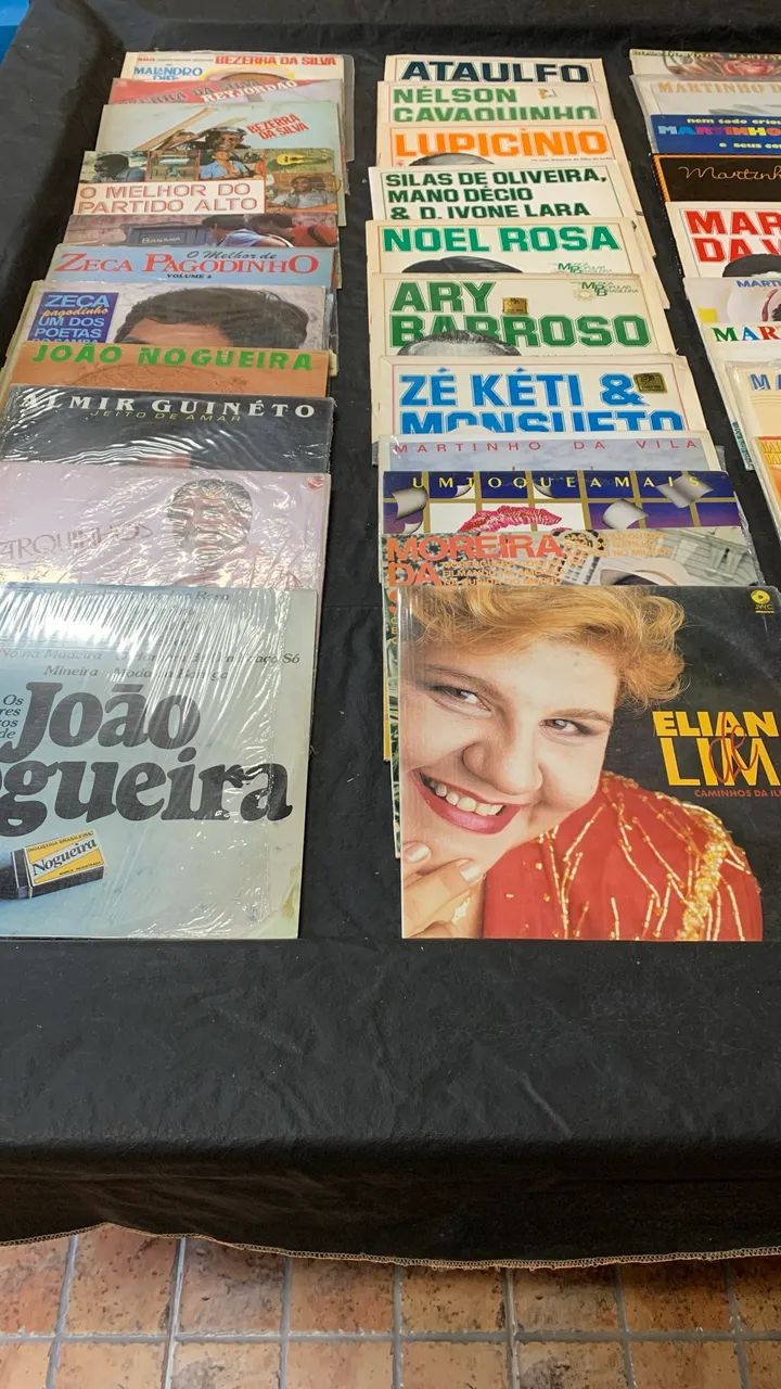 MPB no samba, 43 LPs por 30 reais cada disco