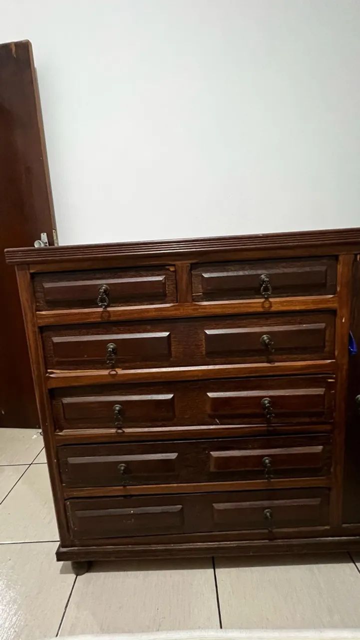 Vendo cômoda de madeira  - Foto 2