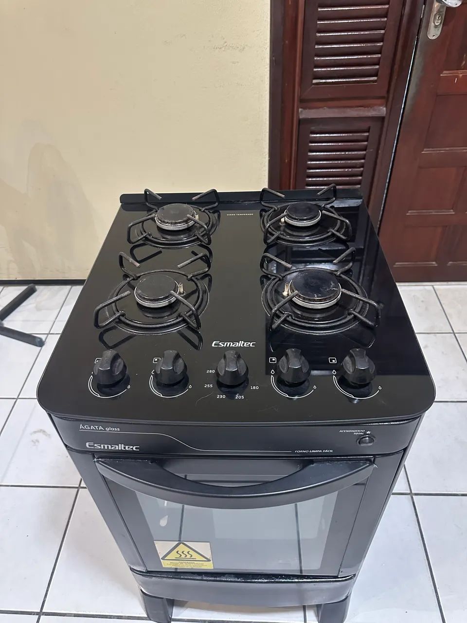 Fogão Esmaltec todo ok acendimento automático  - Foto 4
