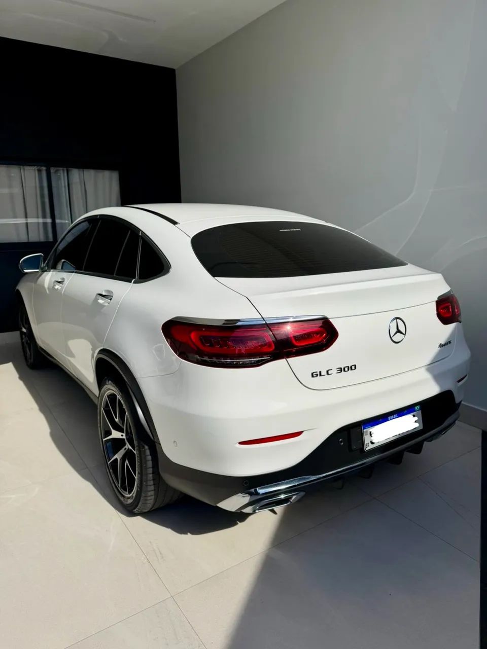 Mercedes-Benz Glc-300 2023