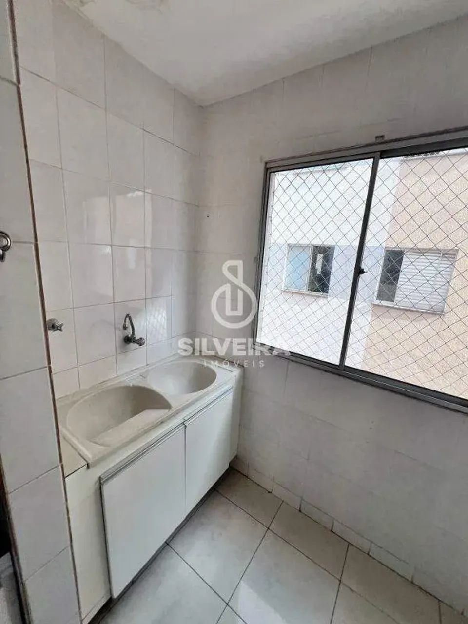 4 QUARTOS UMA VAGA DE GARAGEM - Foto 2