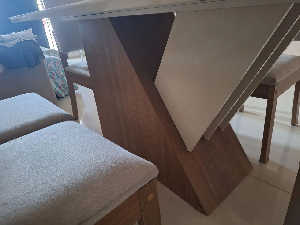 Mesa 6 cadeiras em MDF - Foto 4