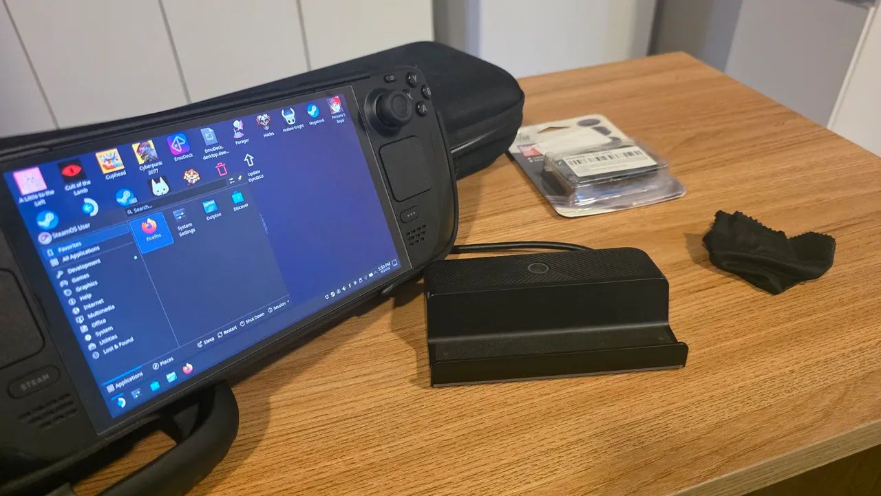 Steam Deck Oled 512gb + SSD 128gb + Acessórios  - Foto 4