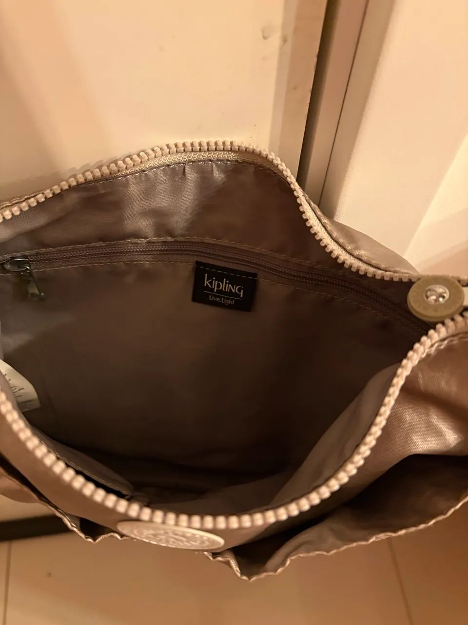 Bolsa Kipling metalizada  - Foto 3