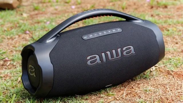 Aiwa Boombox seminova, 200W, impecável. Grave monstro. R$1500 pra vender logo. - Foto 2