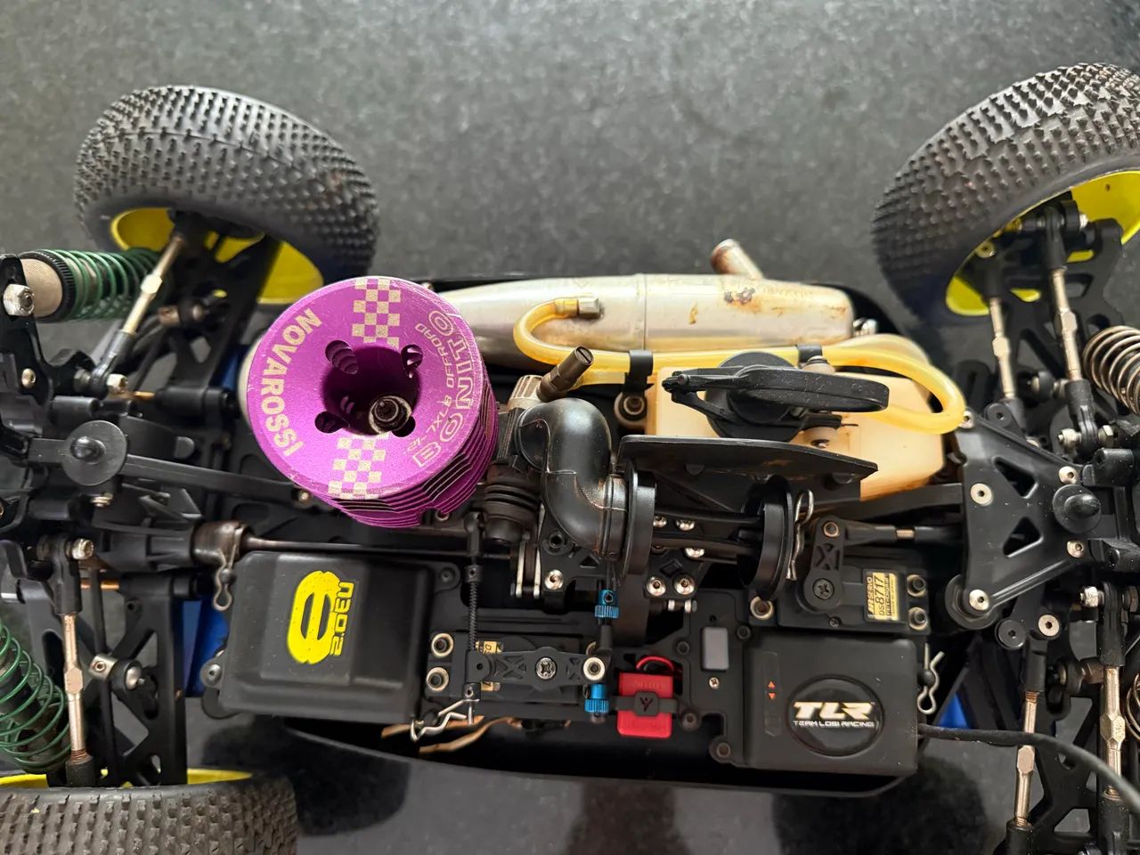 Automodelo Buggy team Losi 2.0Eu  - Foto 2