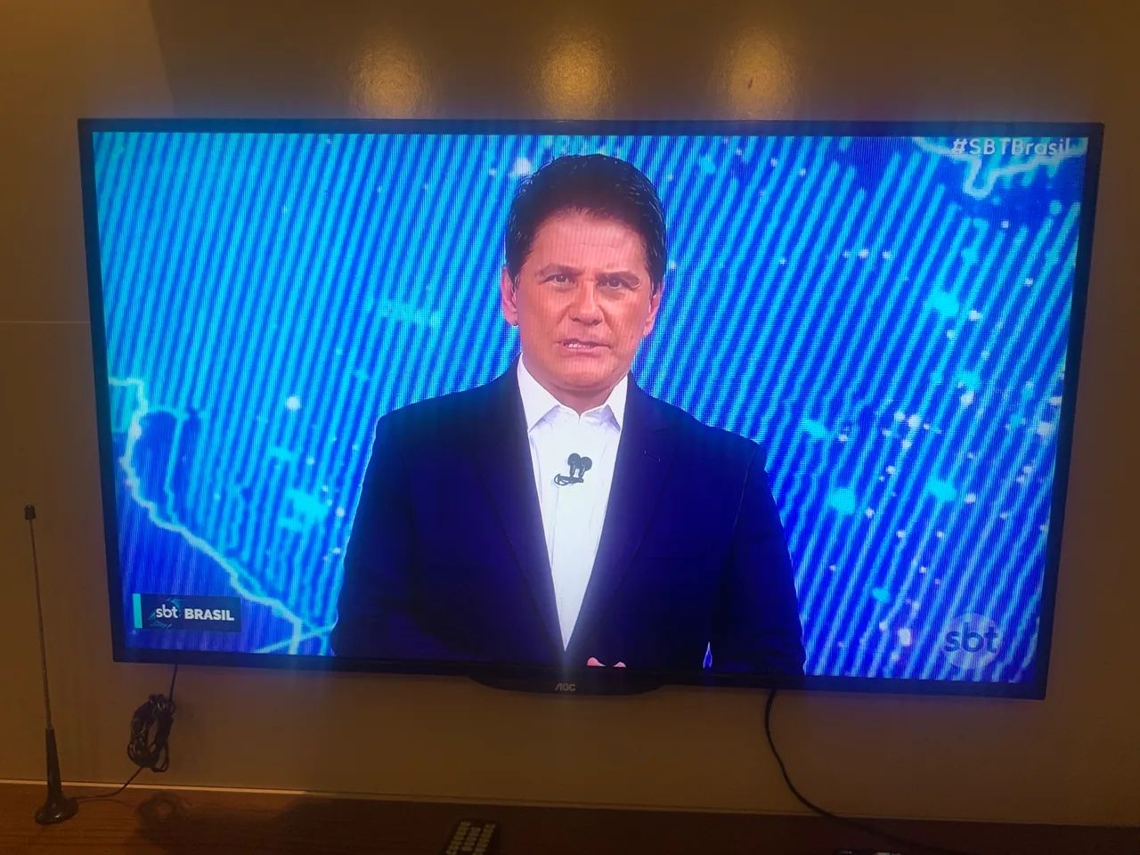 Vendo TV AOC 43 polegadas SMART - Foto 4