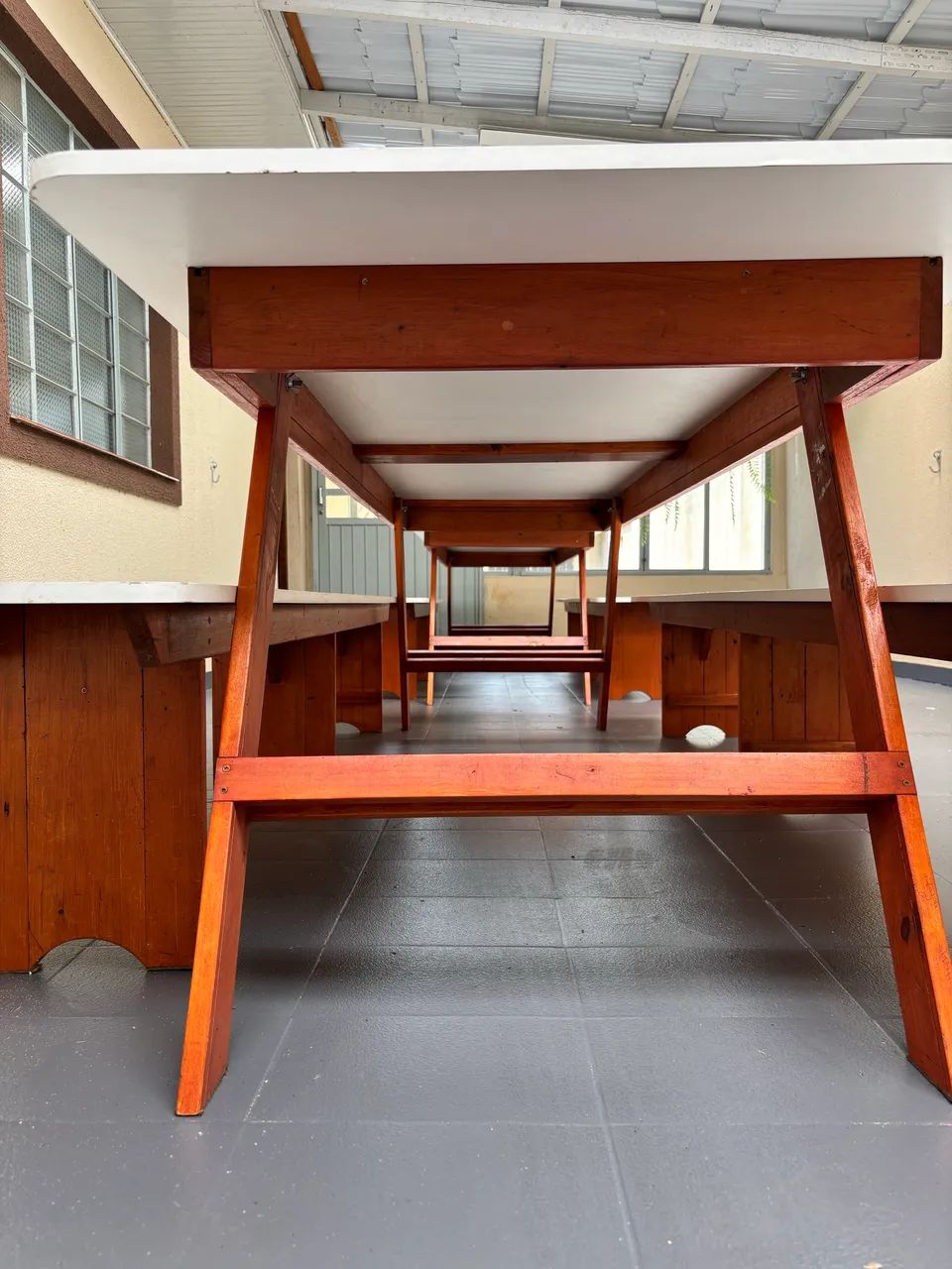 Mesa com bancos  - Foto 4