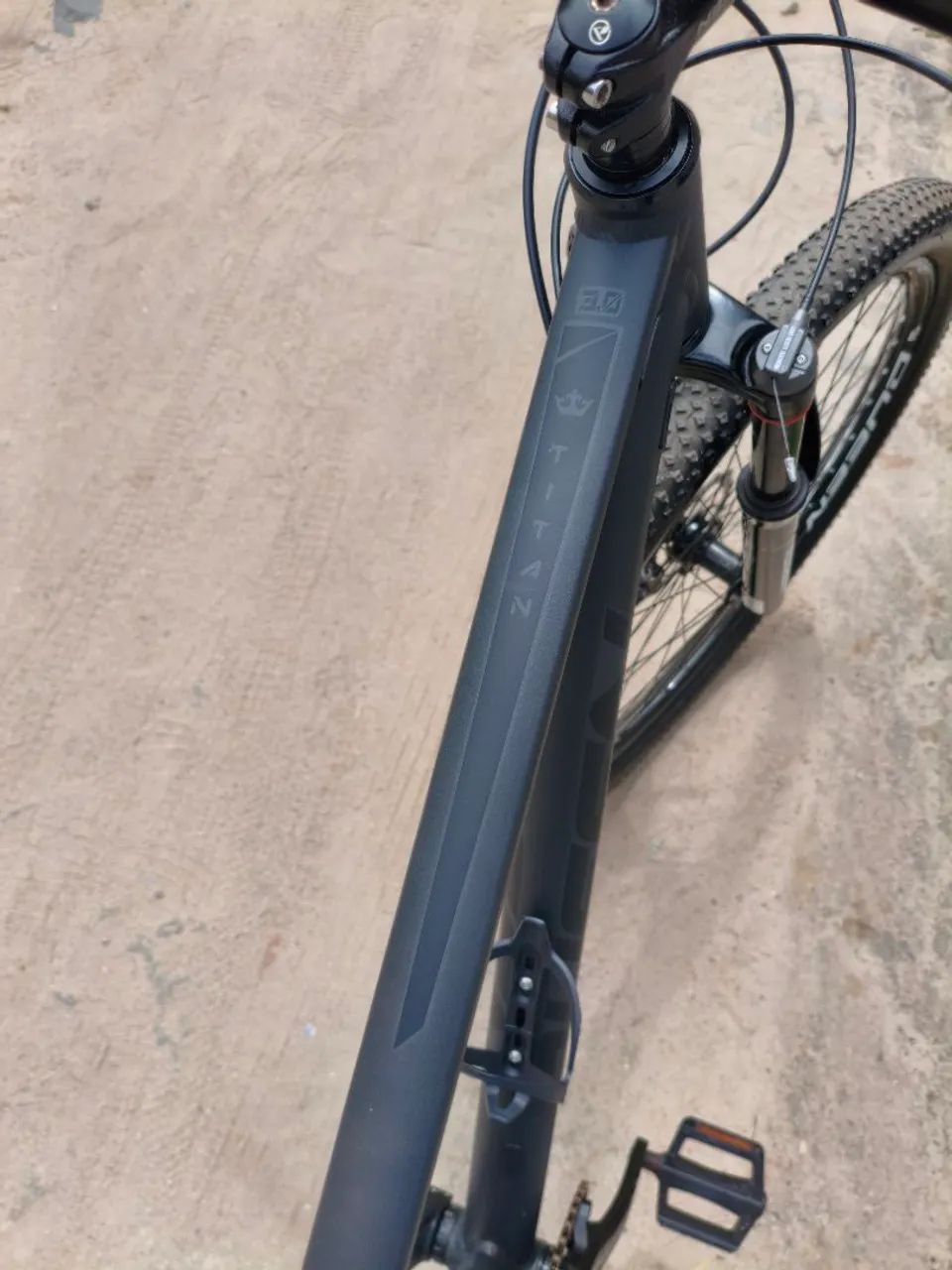 Bicicleta Queen Titan 3.0 - Foto 3