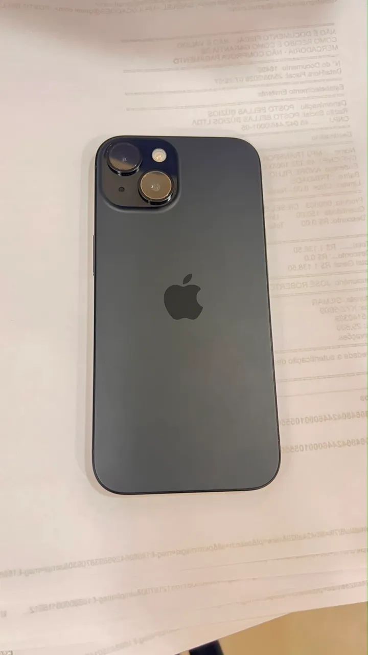 Vende- se IPhone 15 seminovo  - Foto 4