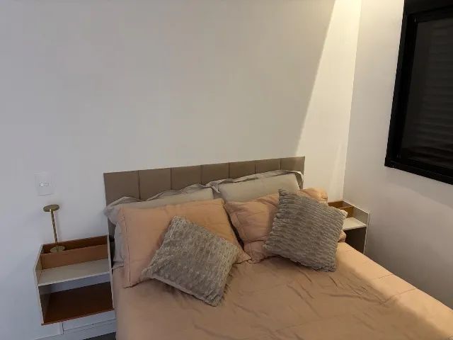 Criado mudo e cabeceira de cama - Foto 5