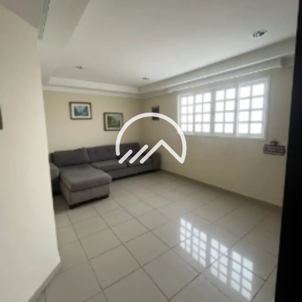 CASA À VENDA EM LAGOA NOVA  250M², 4 QUARTOS E 3 VAGAS - Foto 2