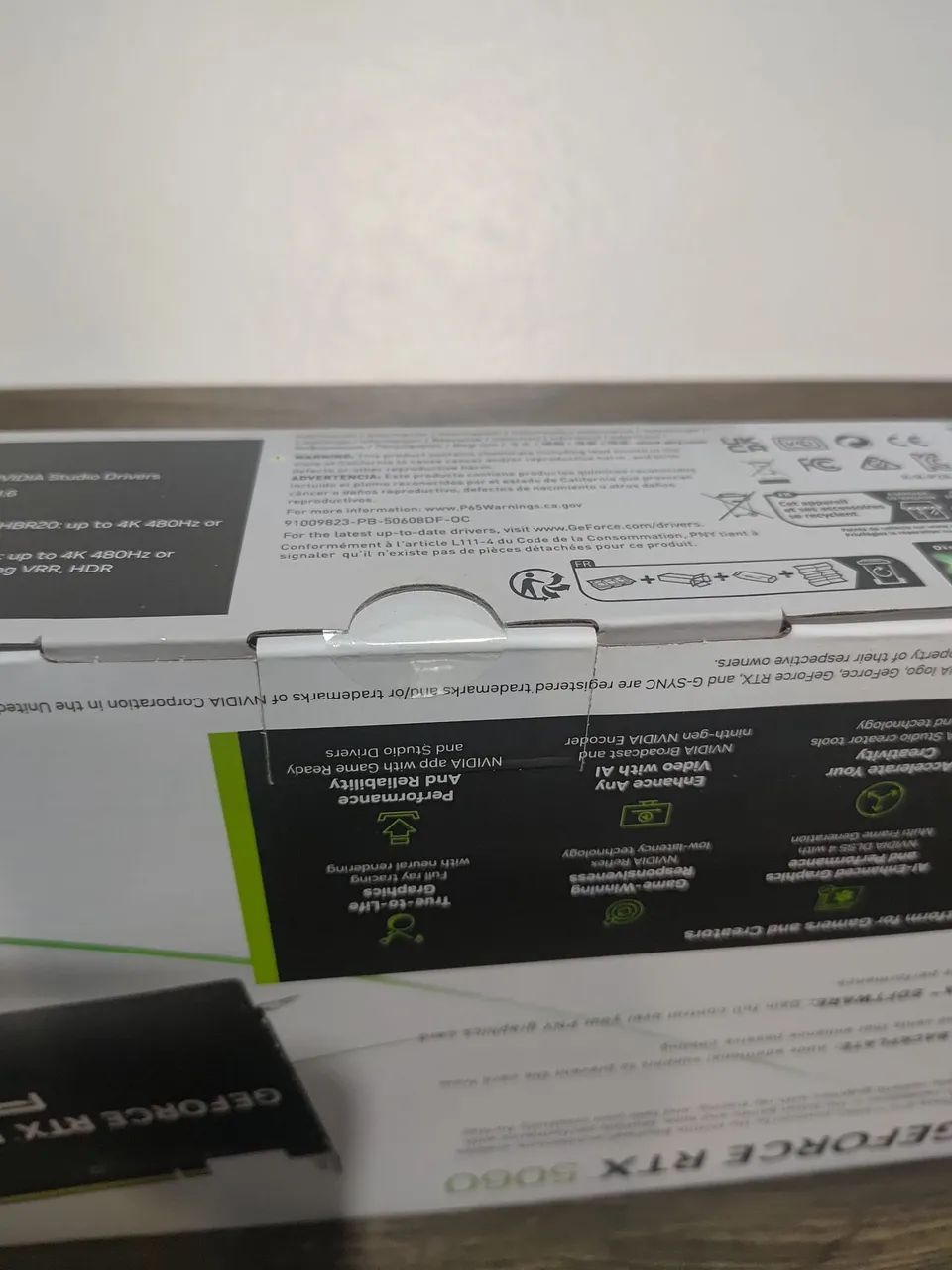 Placa de video PNY Geforce RTX 5060 lacrada - Foto 3