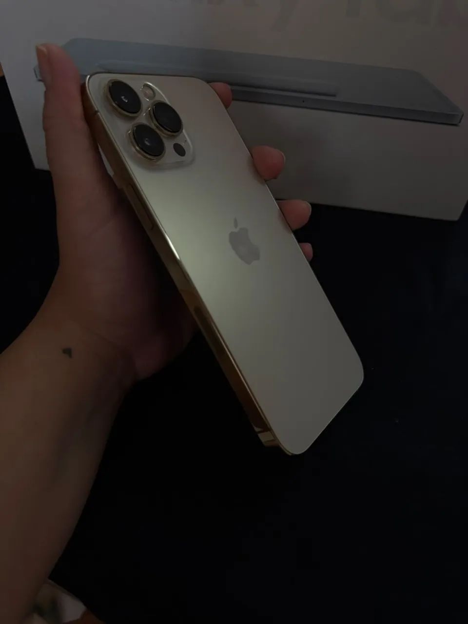 iPhone 13 Pro Max - GOLD