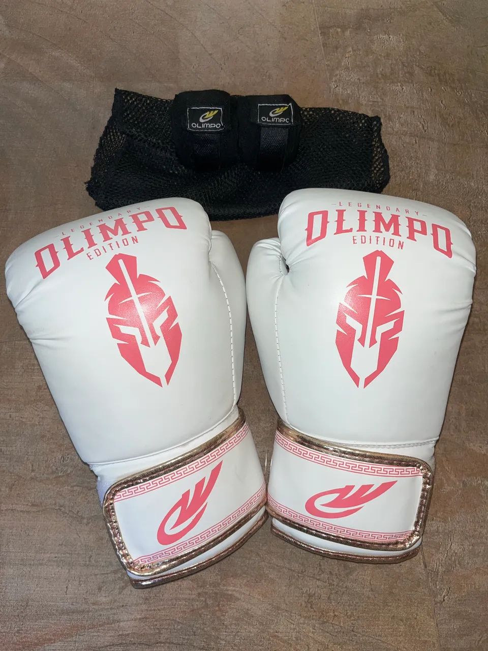 Vendo luva de muay thai Olimpo 