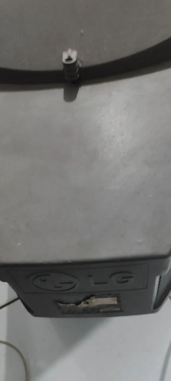Tv de tubo 20 polegadas com defeito.  - Foto 3