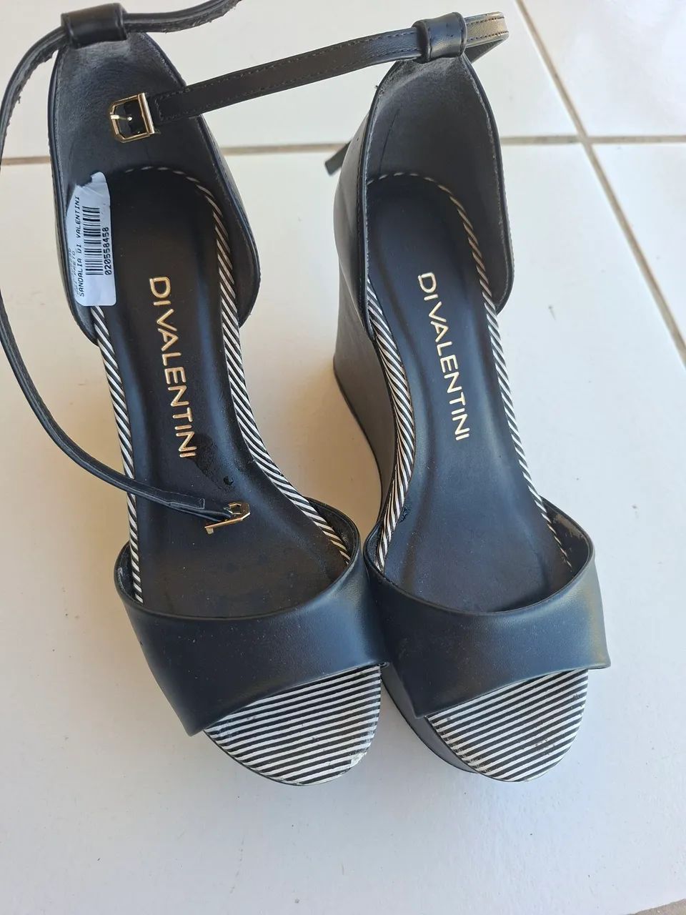 Sandália plataforma 37