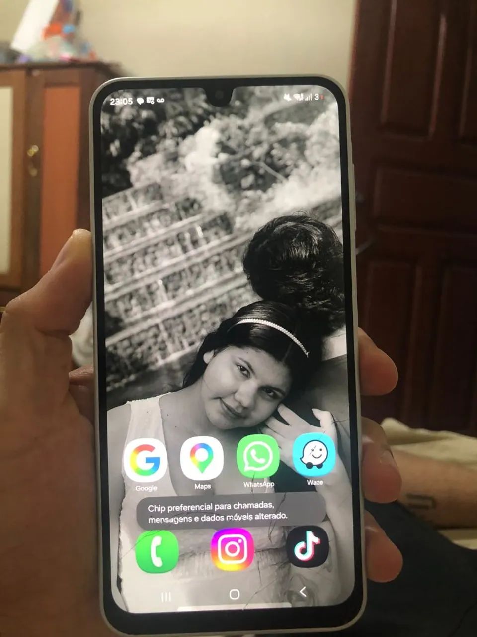 VENDO CELULAR RELÂMPAGO  A16 
