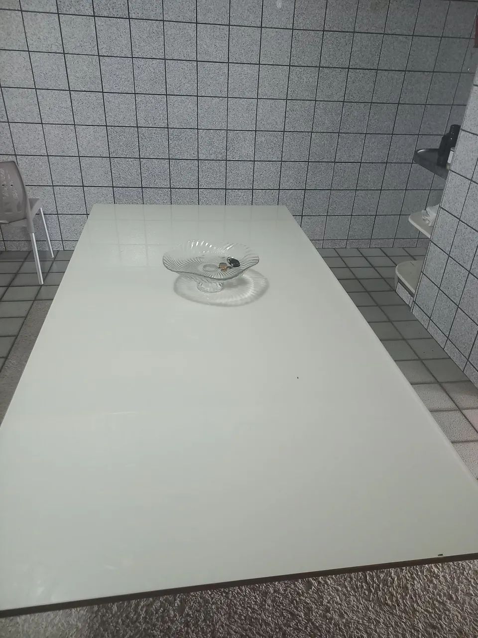Vendo mesa de 6 lugares. - Foto 2