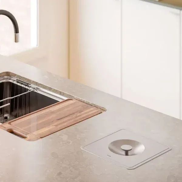 Lixeira de embutir Deca Inox 6L - Foto 4