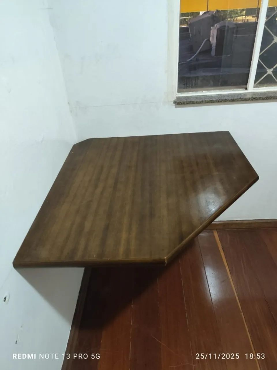 MESA DE CANTO EM MADEIRA. - Foto 3