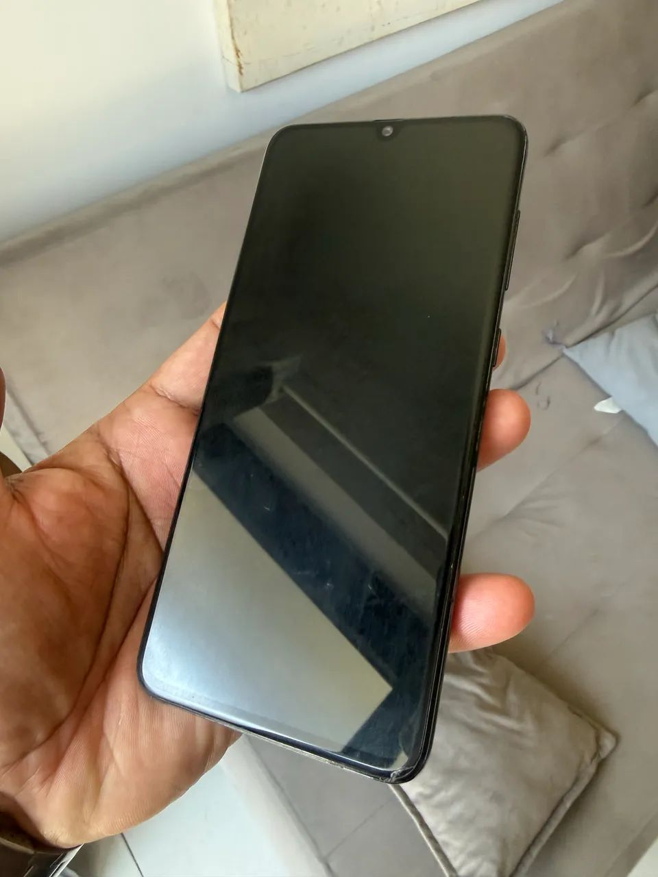 Samsung A70 - Foto 3