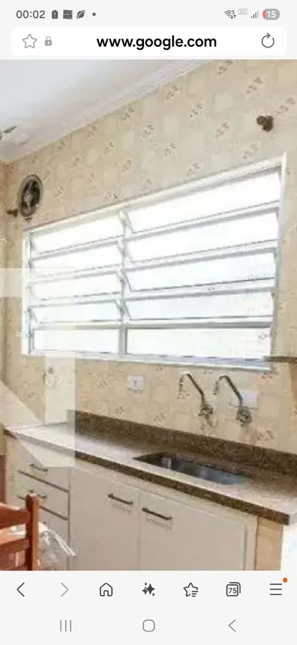 Janela basculante para cozinha