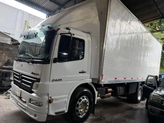 Mercedes Benz Atego 2425 2009 Completo - Aceita Troca - Foto 2