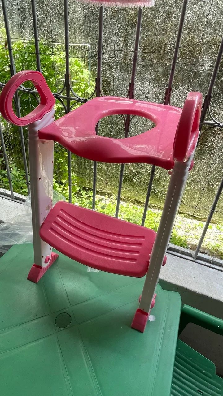 Assento infantil para privada com escadinha ROSA E AZUL