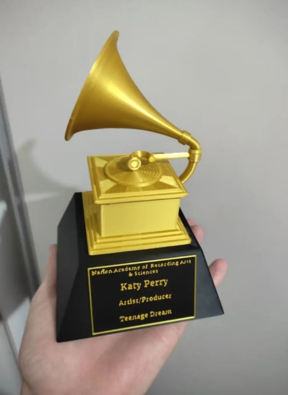 Estátua prêmio Grammy 18cm