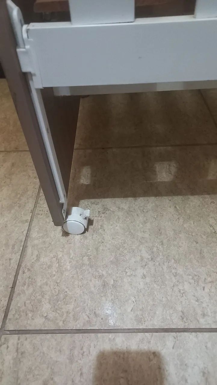 Berço e cômoda  - Foto 4