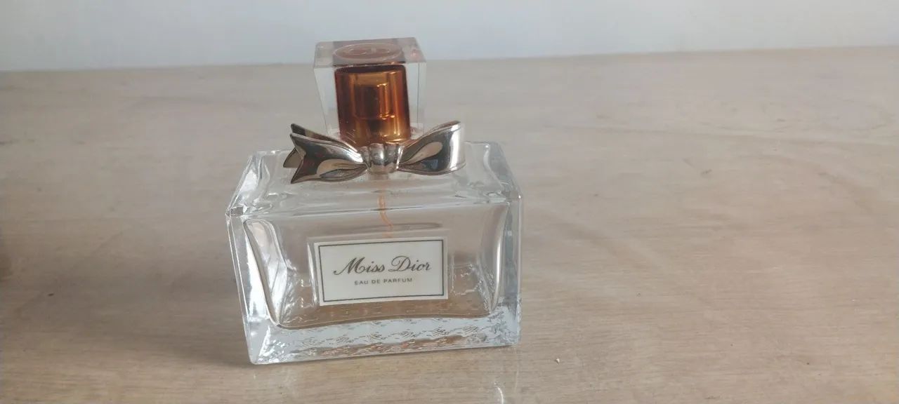 Vidro vazio miss dior