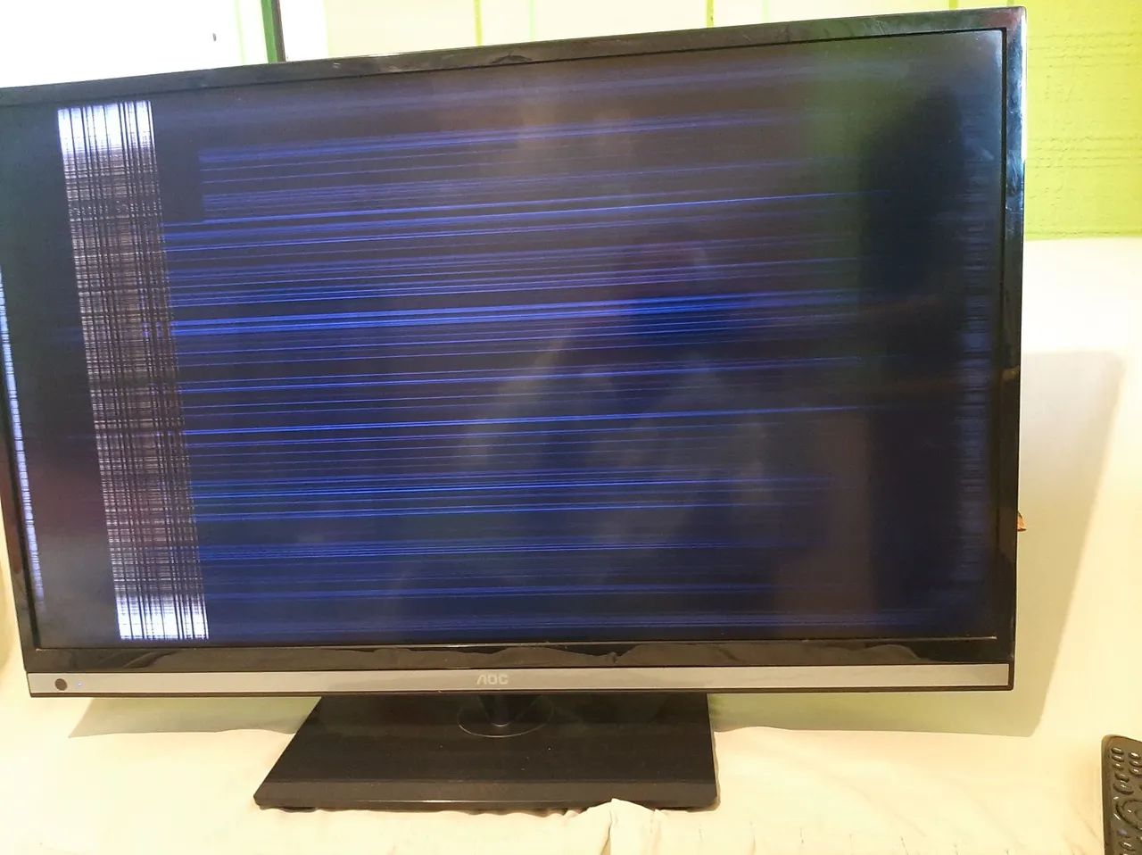 DUAS TVS PARA PEÇAS!!!