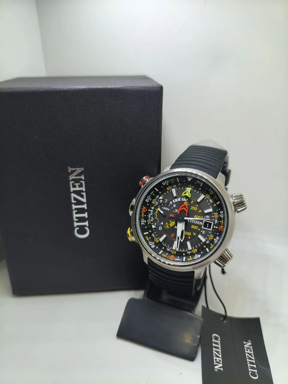 Relógio Citizen altichron titanium