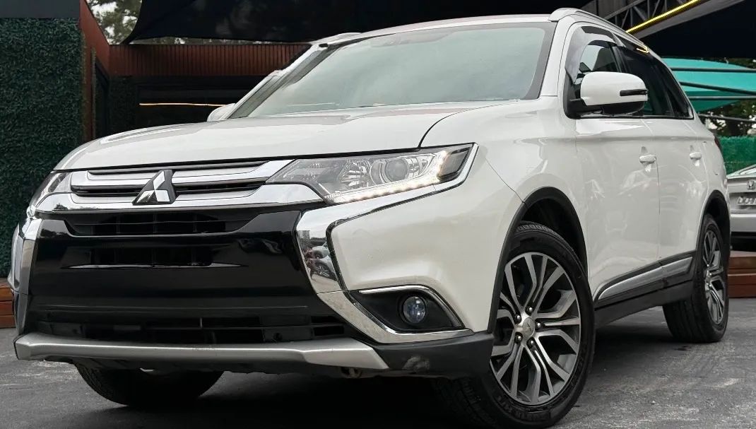 Mitsubishi Outlander OUTLANDER COMFORT 2.0 16V Aut. 2018