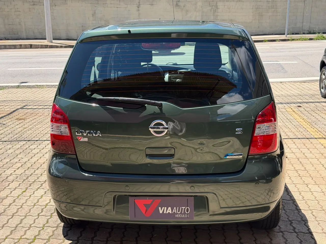 Nissan Livina S 1.8 16V Flex Fuel Aut., foto 5 de 12