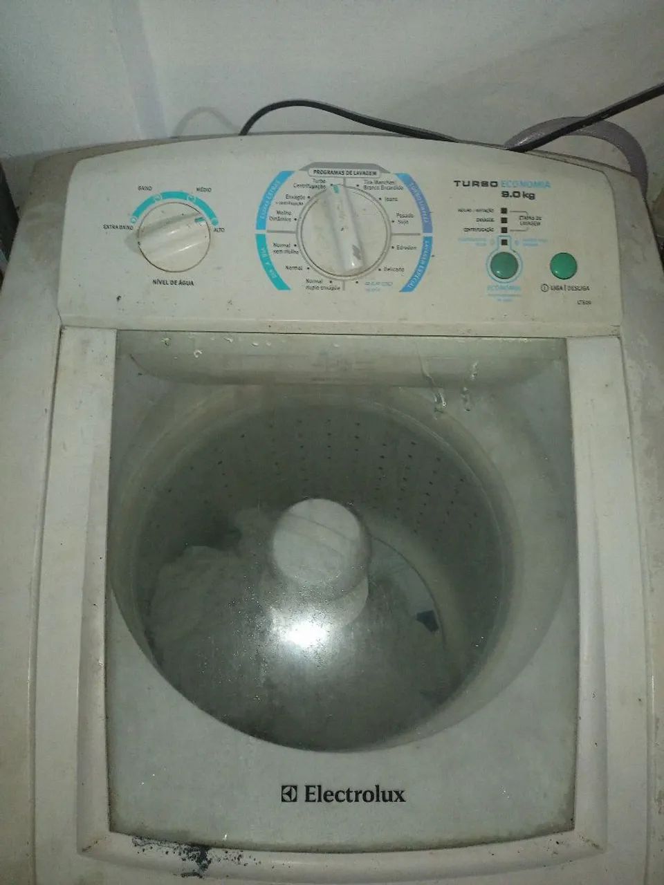 Máquina Eletrolux e Brastemp com defeito 