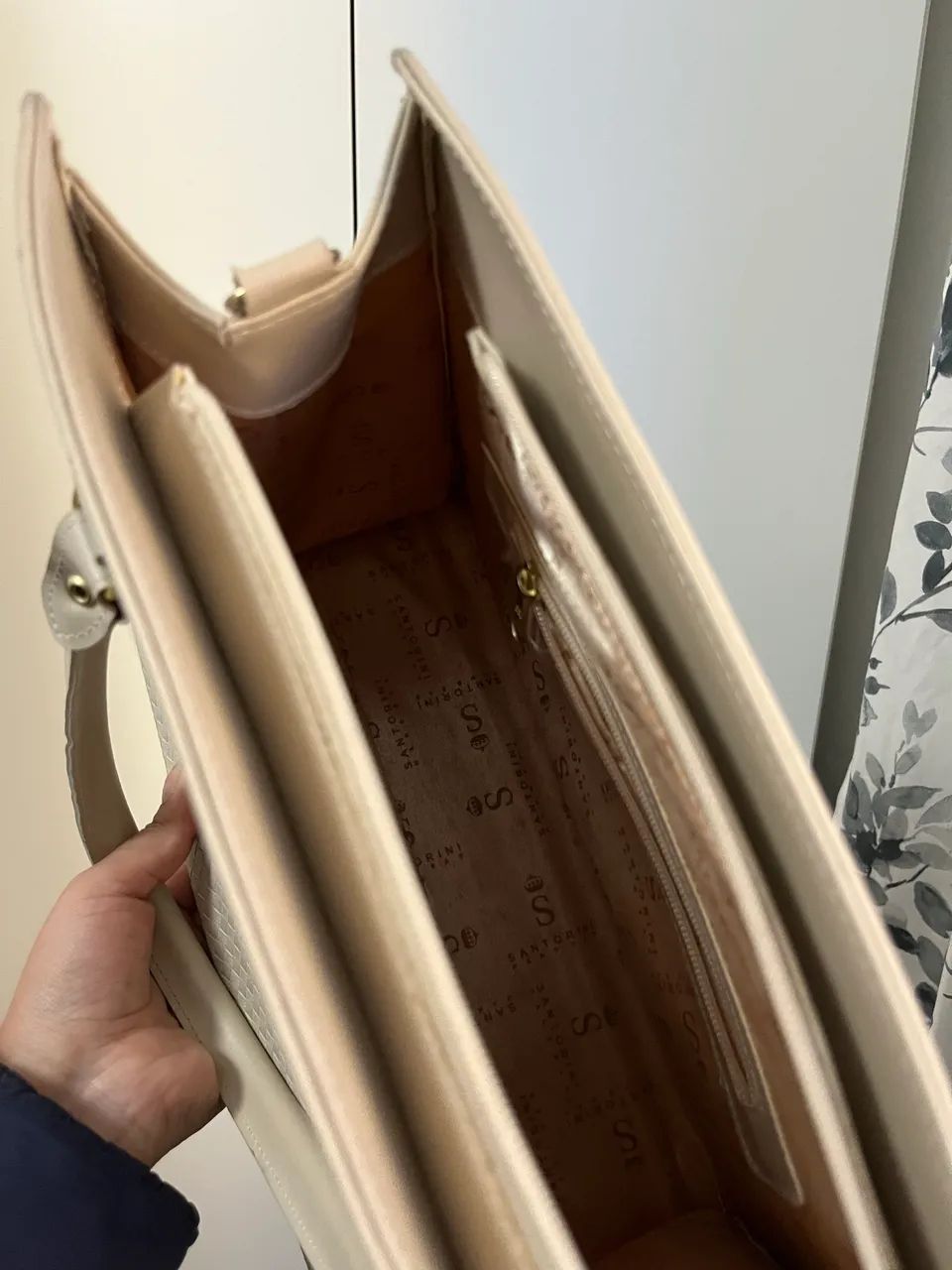 Bolsa feminina de mão.   - Foto 4