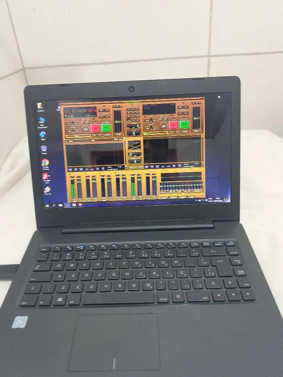 Vendo notebook positivo  - Foto 2