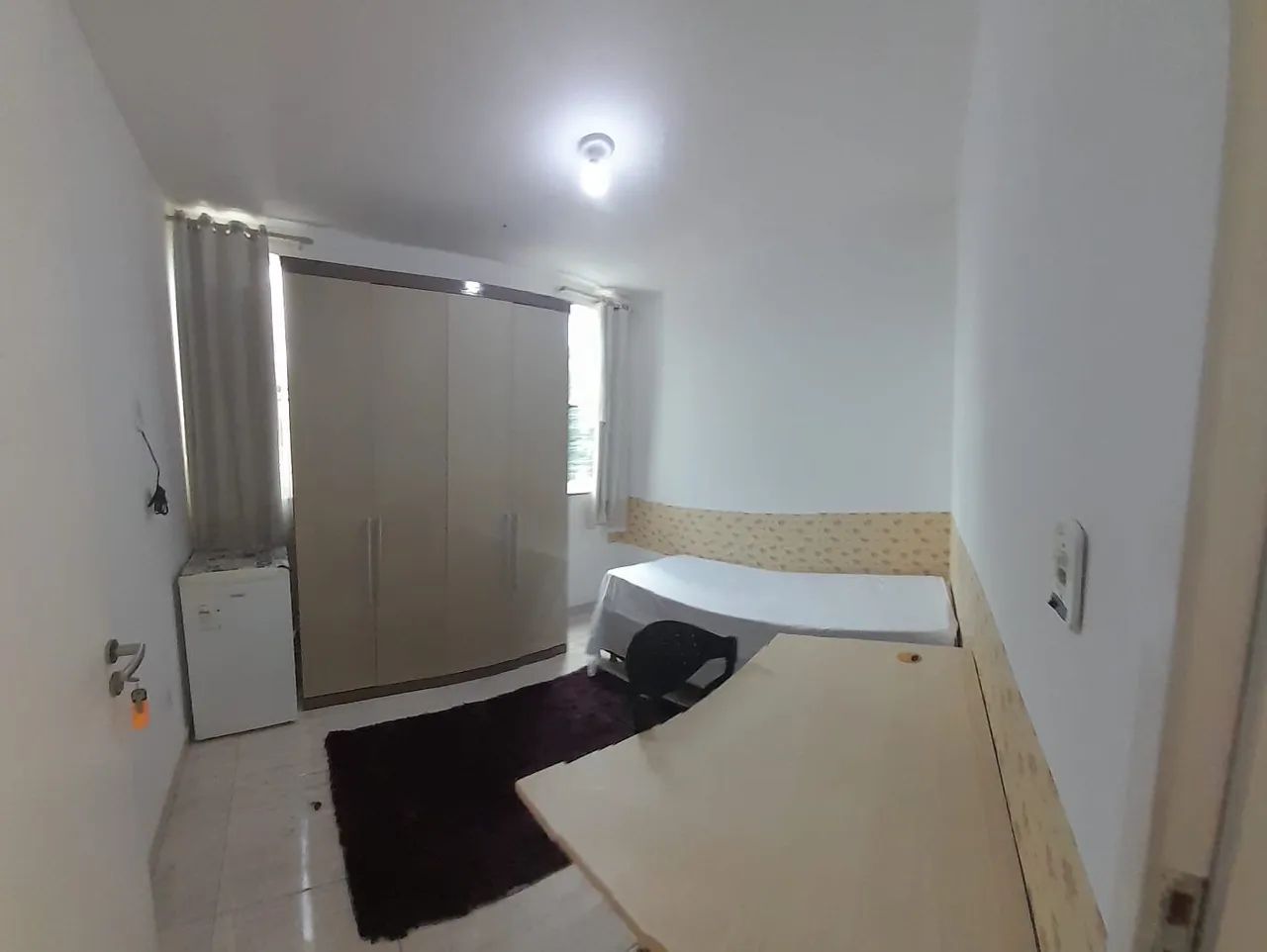 Aluga-se Quartos mobiliados feminino - Foto 4