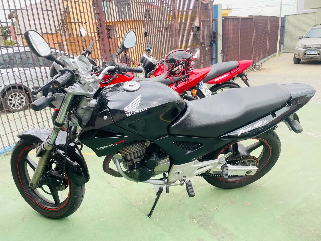 CBX 250 Twister 